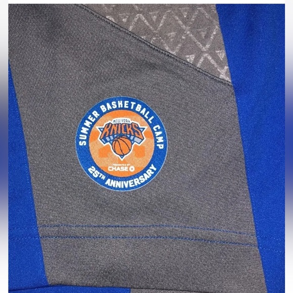 NEW. POINT 3 MENS NY KNICKS BASKETBALL SHORTS AND JERSEY UNIFORM SET SIZE SMALL - Picture 7 of 11